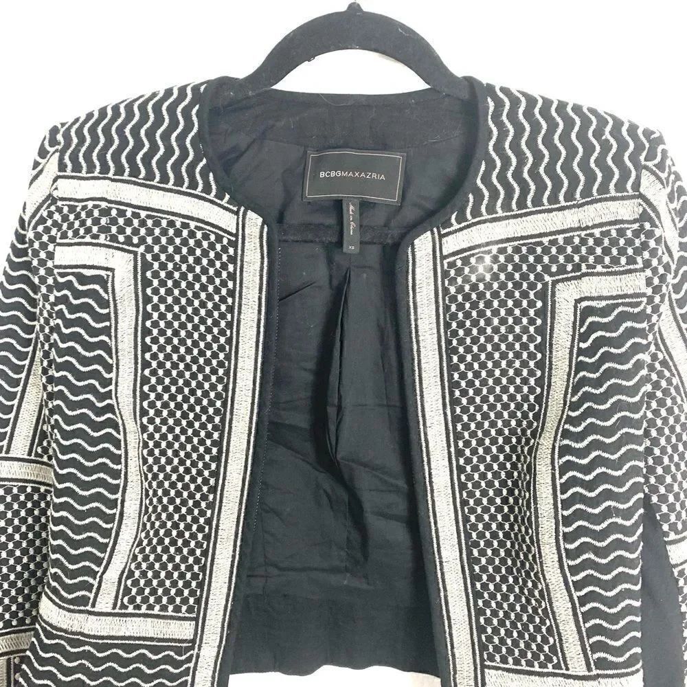 BCBG Aztec Psychadelic Open Jacket - Picture 3 of 11